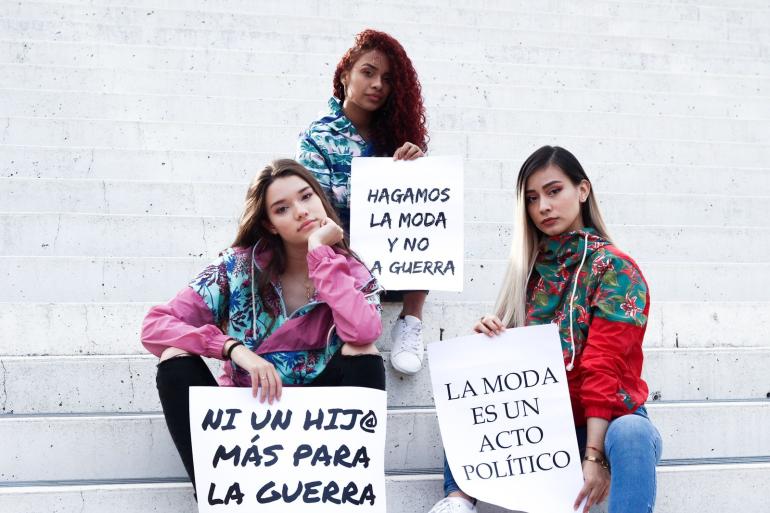 Manifiesta Hecho en Colombia, el emprendimiento de excombatientes se toma la moda en Bogotá